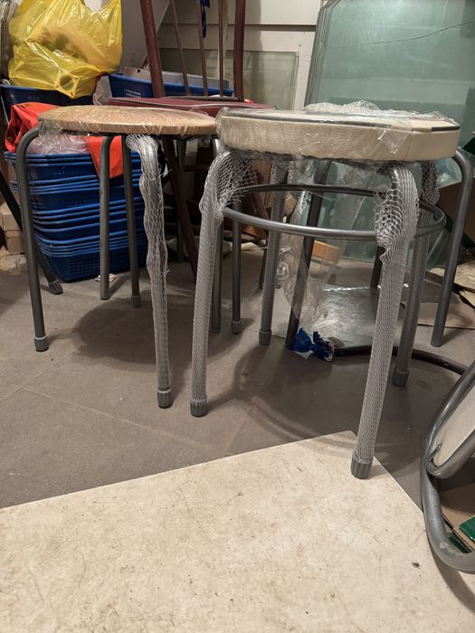 Продам табуреты разные