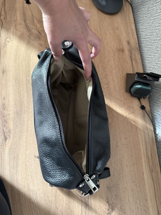 Продам сумку кожаную