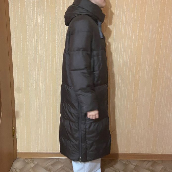 Продаю зимний пуховик