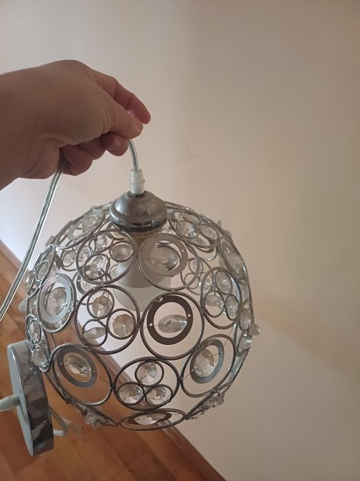 Люстры разные 4 вида