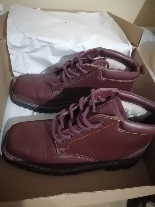 Vând bocanci militari VM pentru schi