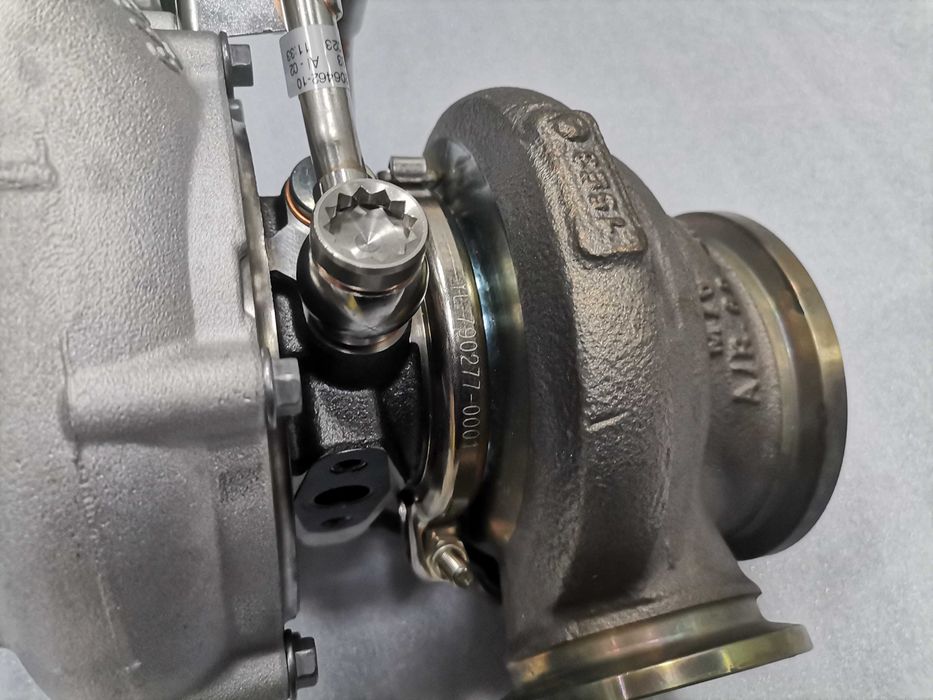 Турбокомпресор 7852372 BMW M5 F90 M8 F91 X5M F95 X6M F96 Цилиндри 1-4