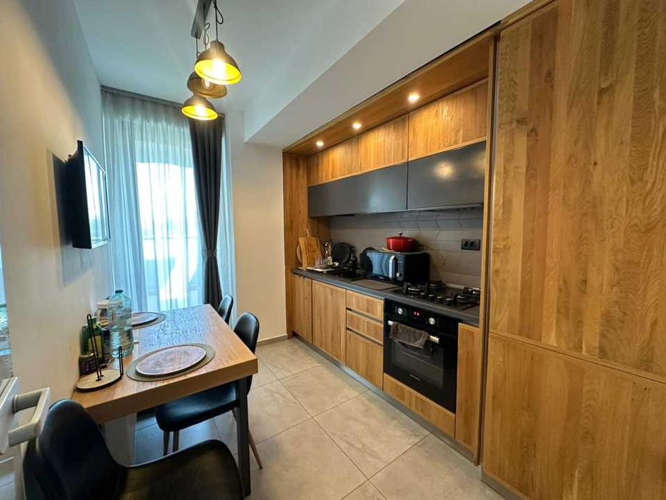 PENTHOUSE 3 camere - Jacuzii, 2 locuri de parcare, mobilat si utilat - 165 mp