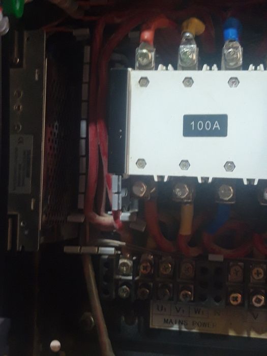 Продаю АВР трех фазный