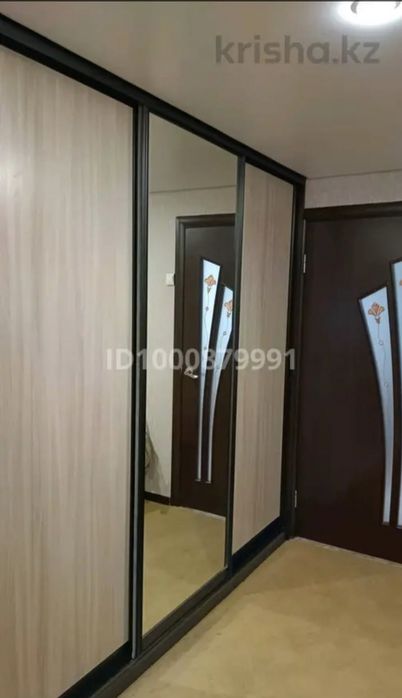 Продам квартиру 4-х комнатную