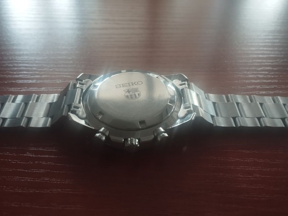 Продам часы Seiko Barcelona кварцевые