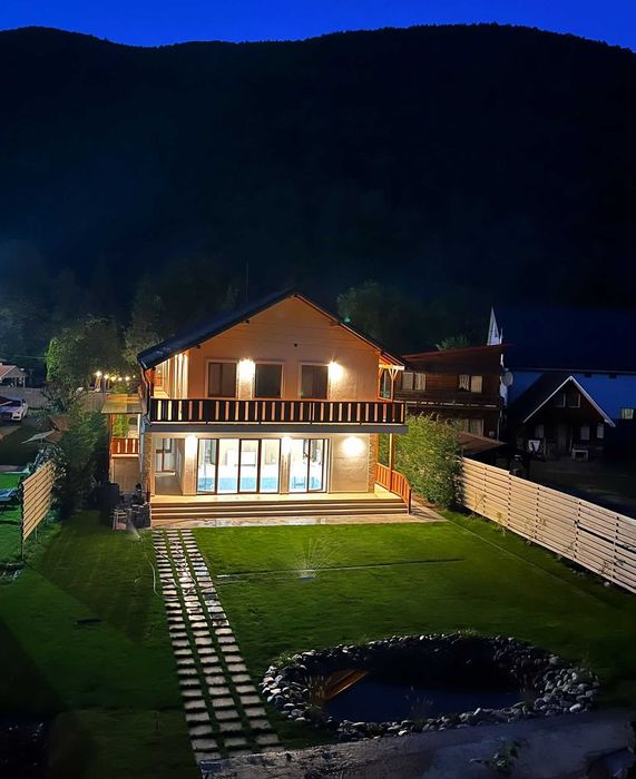 [Rev ocupat]Cabana cu PISCINA INTERIOARA (Acceptam tichete vacanta)