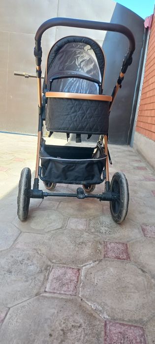 Балаларға арналған қол арба. Детский коляска.