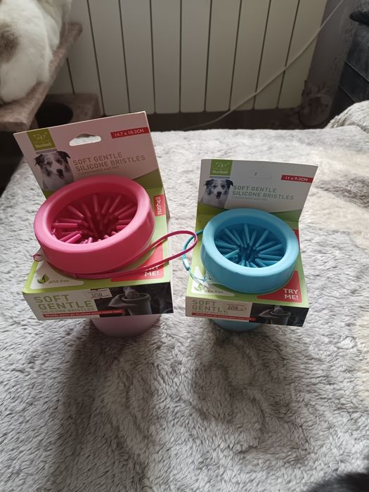 Игрушки для животных