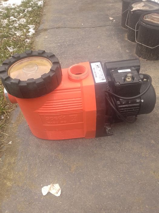 Vând pompă piscina profesională