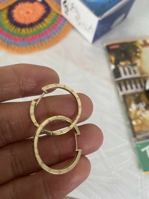 Серьги золотые Вулгари 3,3 гр.  за 160 000тг