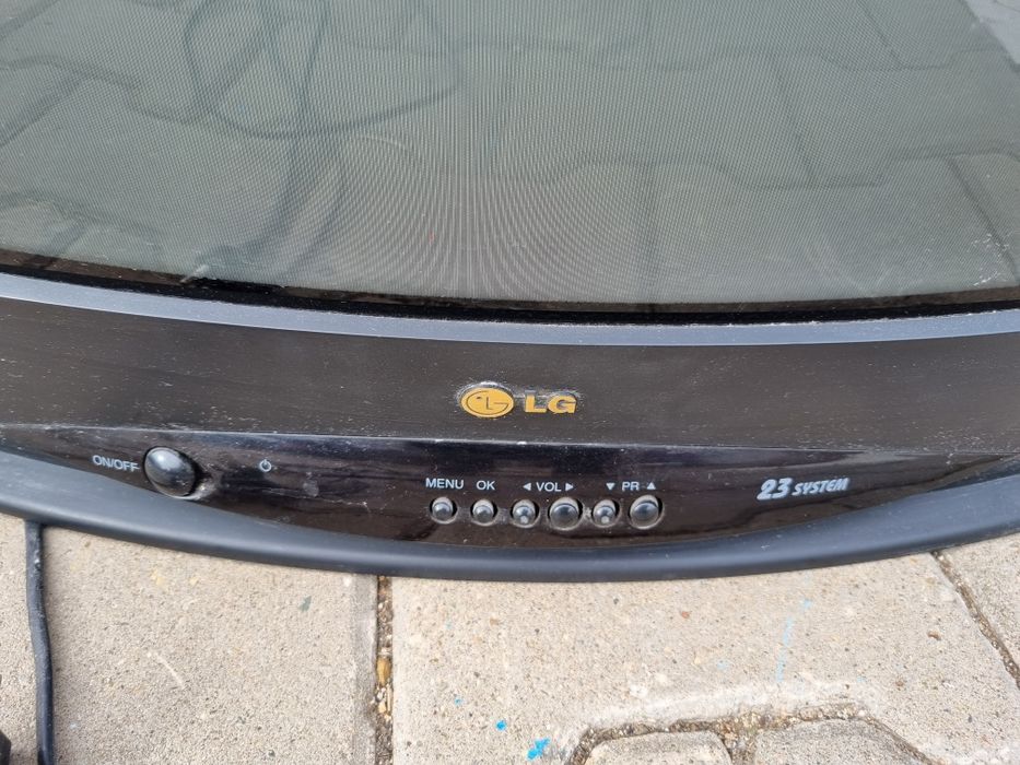 Продам телевизор LG
