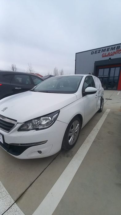 Dezmembram Peugeot 308 1.6 BlueHDI BHZ BH01
