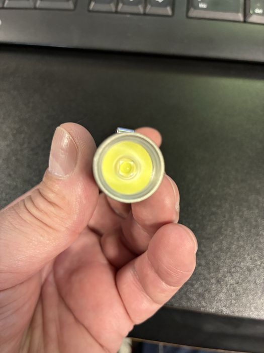 Фенерче Olight i5t Ti