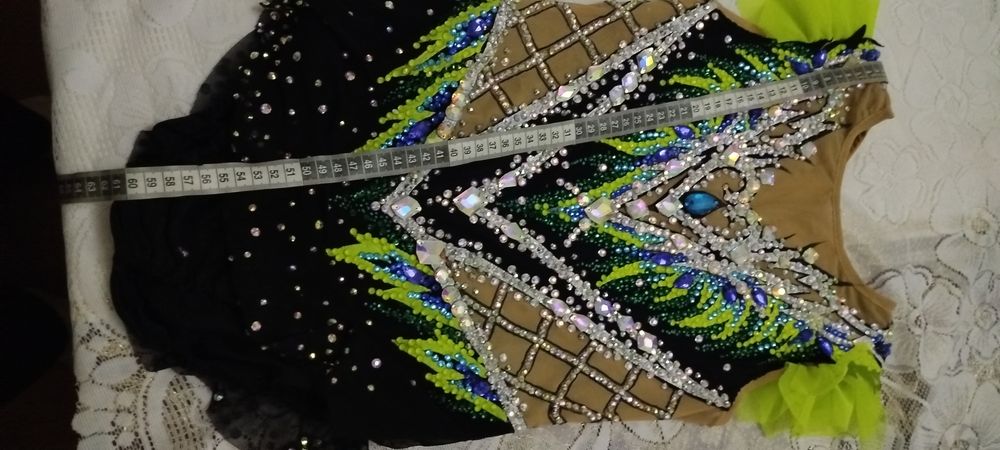 Купальник для художественной гимнастики  на девочку 9-13 лет