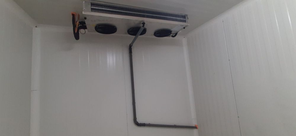 Хладилна камера завеса