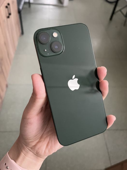 Apple Iphone 13.