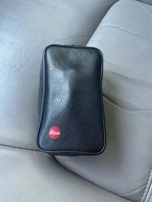 Binoclu Leica trinovid 8x20 pret fix