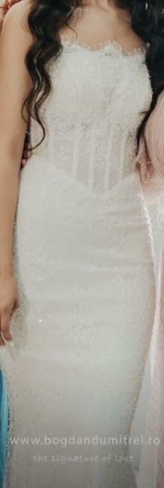 Vand rochie de mireasa