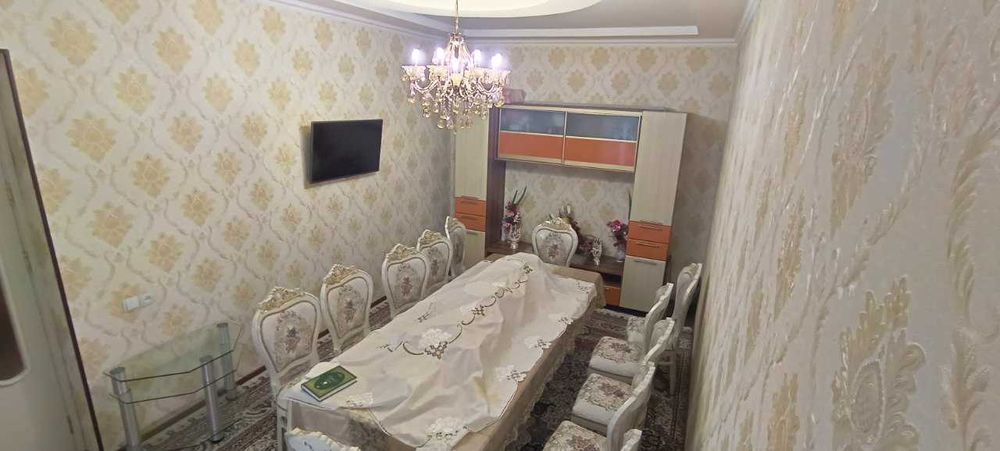 Uy sotiladi Oltintepadan 3 sotik 8 ta hona 2 etajni