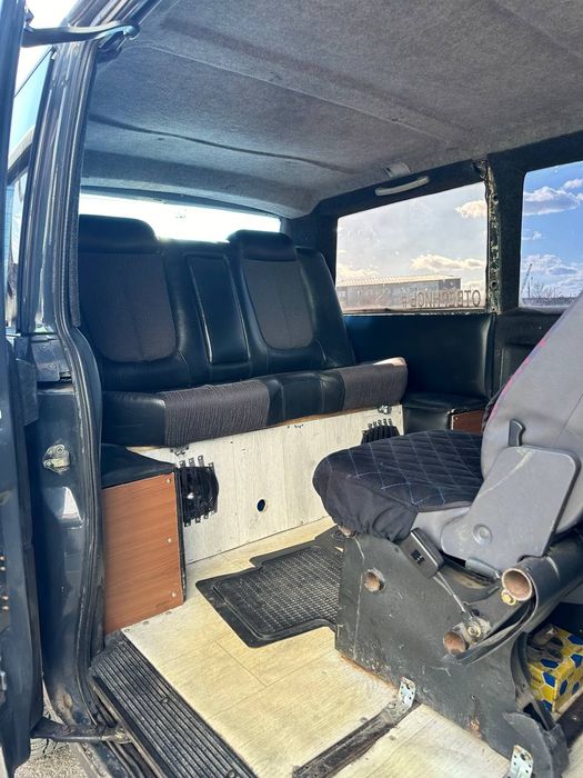 Продам Мерседес Вито