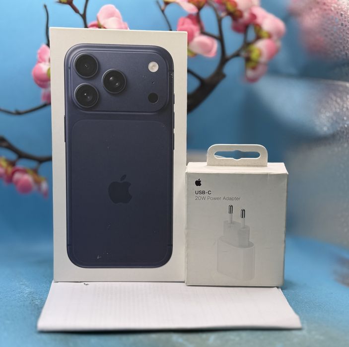 НОВ!!! Apple iPhone 17 Pro, 256GB, 5G, Deep Blue + подарък оригинален адаптер Apple