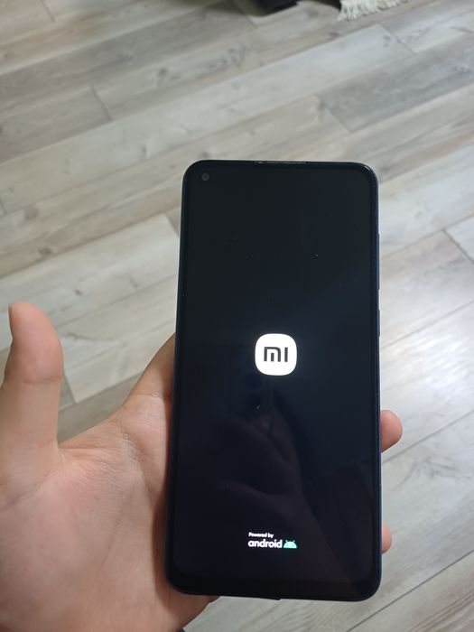 Телефон Redmi note 9