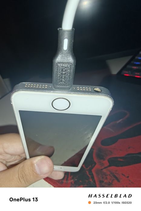 Iphone 5s 16 гб.