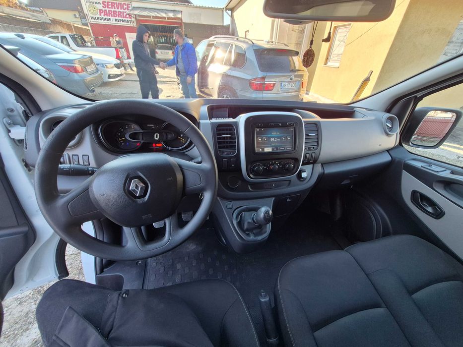 Vand Renault Trafic III