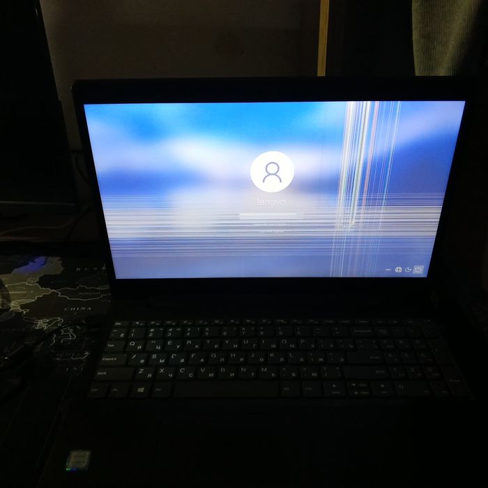 Noutbuk lenovo sotiladi