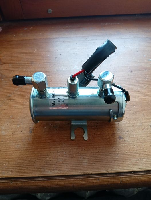 Продам запчасти для Камаз Газ Hitachi