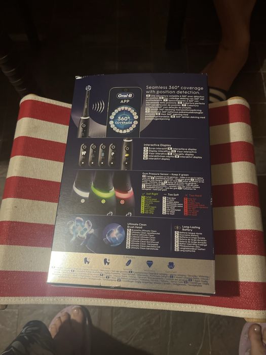 Oral-B io6S.     .