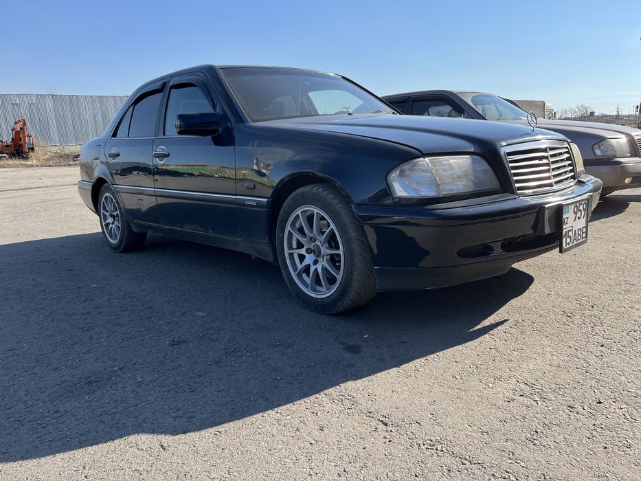 Продам хорошего мерса