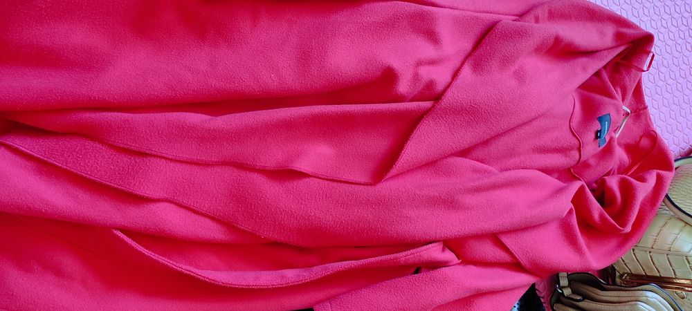 Елек Юнона и палто червено