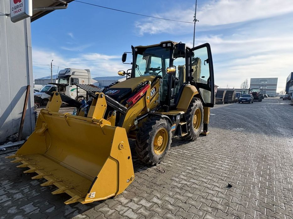 Inchiriez Buldoexcavator