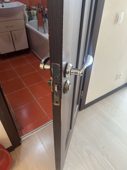 Двери межкомнатные