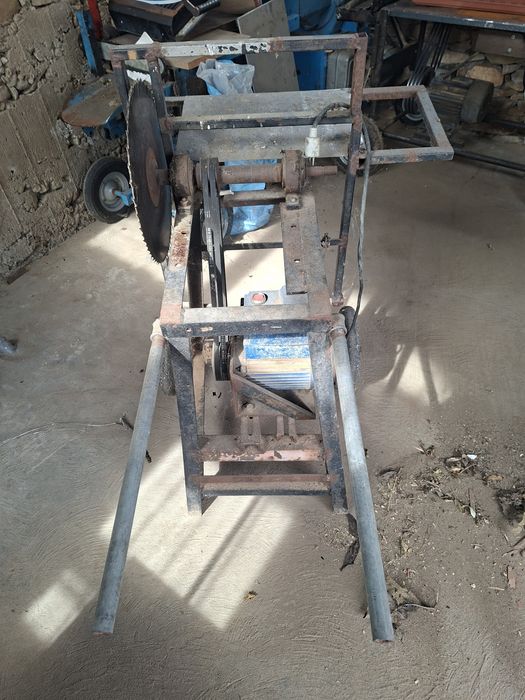 Циркуляр за резане на дървесина