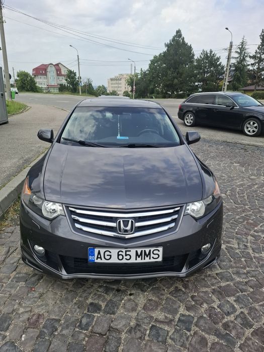 Vând Honda Accord berlină,an 2008, e4, diesel.