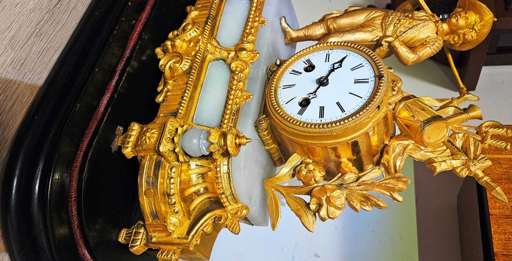 Ceas de semineu cu pendul  anii 1870 - 1880