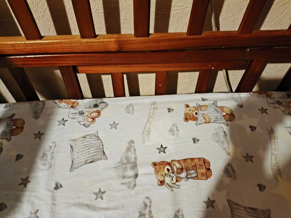 Детский манеж с матрасом