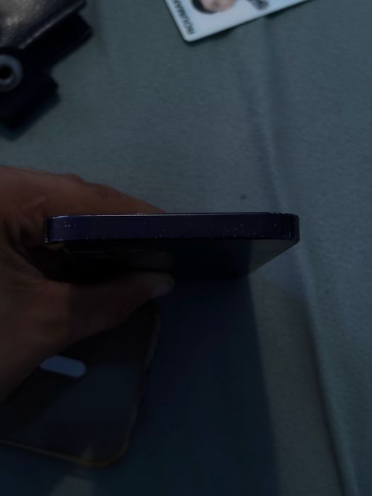 Iphone 12 simplu