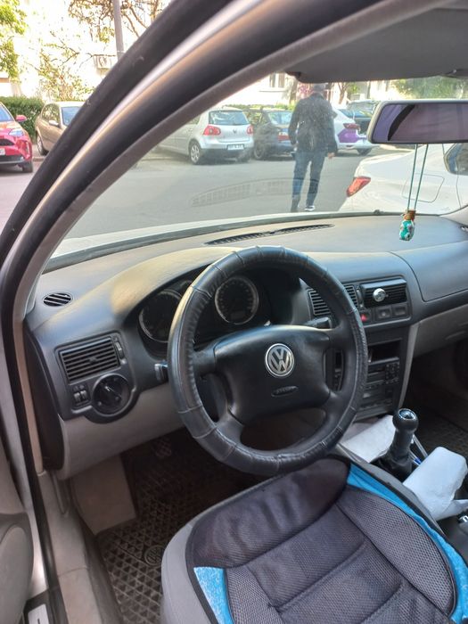 Volkswagen Golf 2003 benzină, 1.078 € — imagine 4