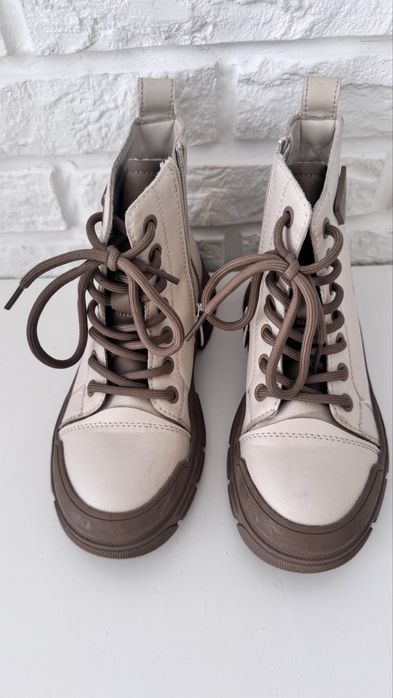 Демисезонные ботинки для девочки