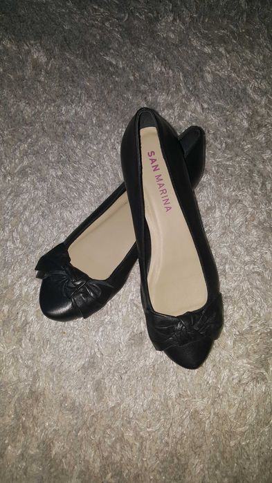 Balerini San Marina noi și piele