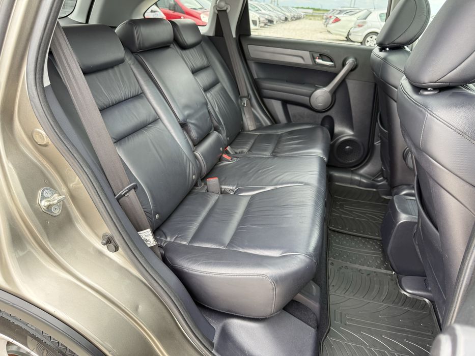 Honda CR-V 2.0 i-VTEC 150к.с EXECUTIVE / AVTOMAT