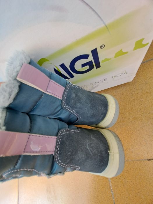 Кецове Skechers 33 номер, Апрески Primigi и боти Levi's 32 номер