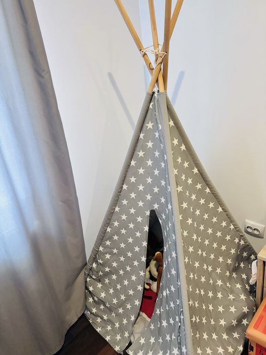 Cort pentru camera copilului