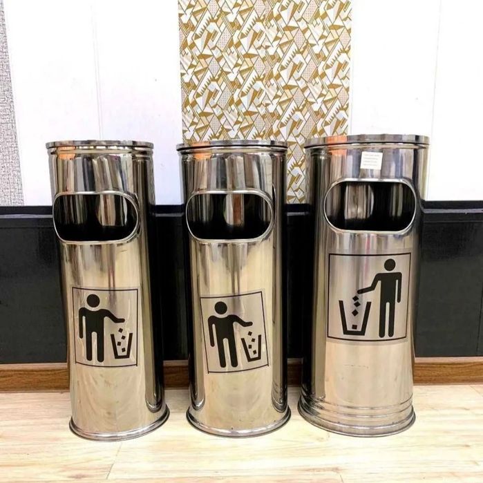 Урна с пепельницей