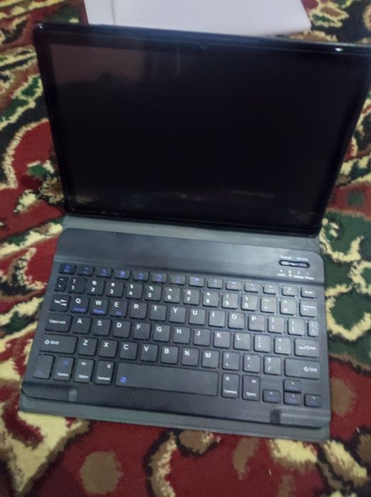 Umiio A19 pro plansheti klaviaturali chexo 6/128 pamyatl