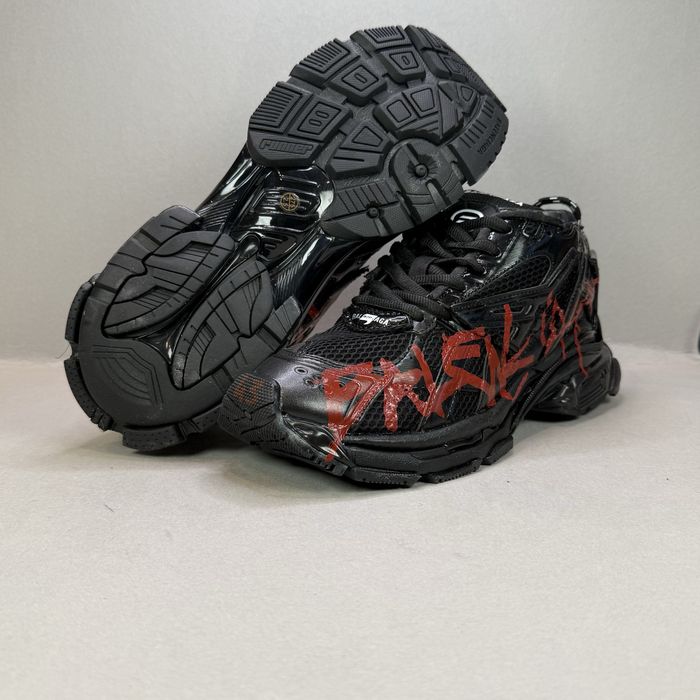 Balenciaga Runner "Black Red"! НОВИ!